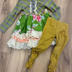 Mustard Pie Gray and Green Striped Top with Lace Floral Leggings 3T